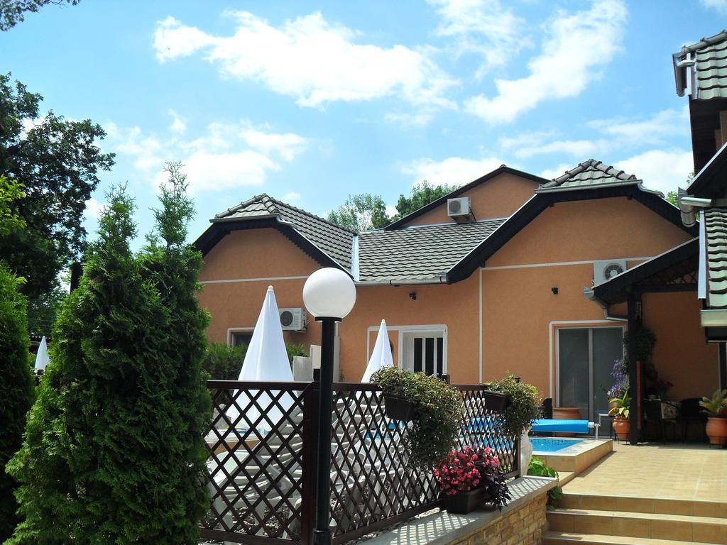 Guesthouse Villa Elizabet Palić Exterior foto